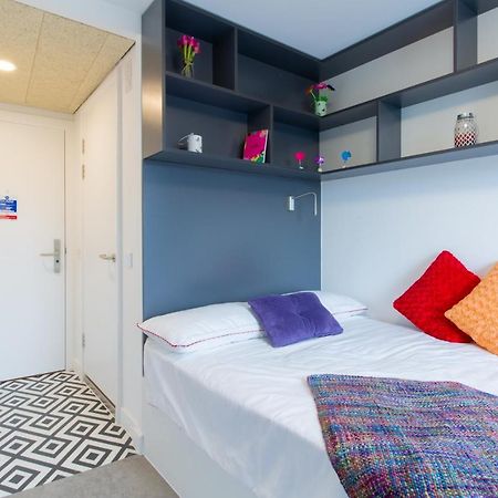 En Suite Rooms & Studios, Coventry - Sk Bagian luar foto