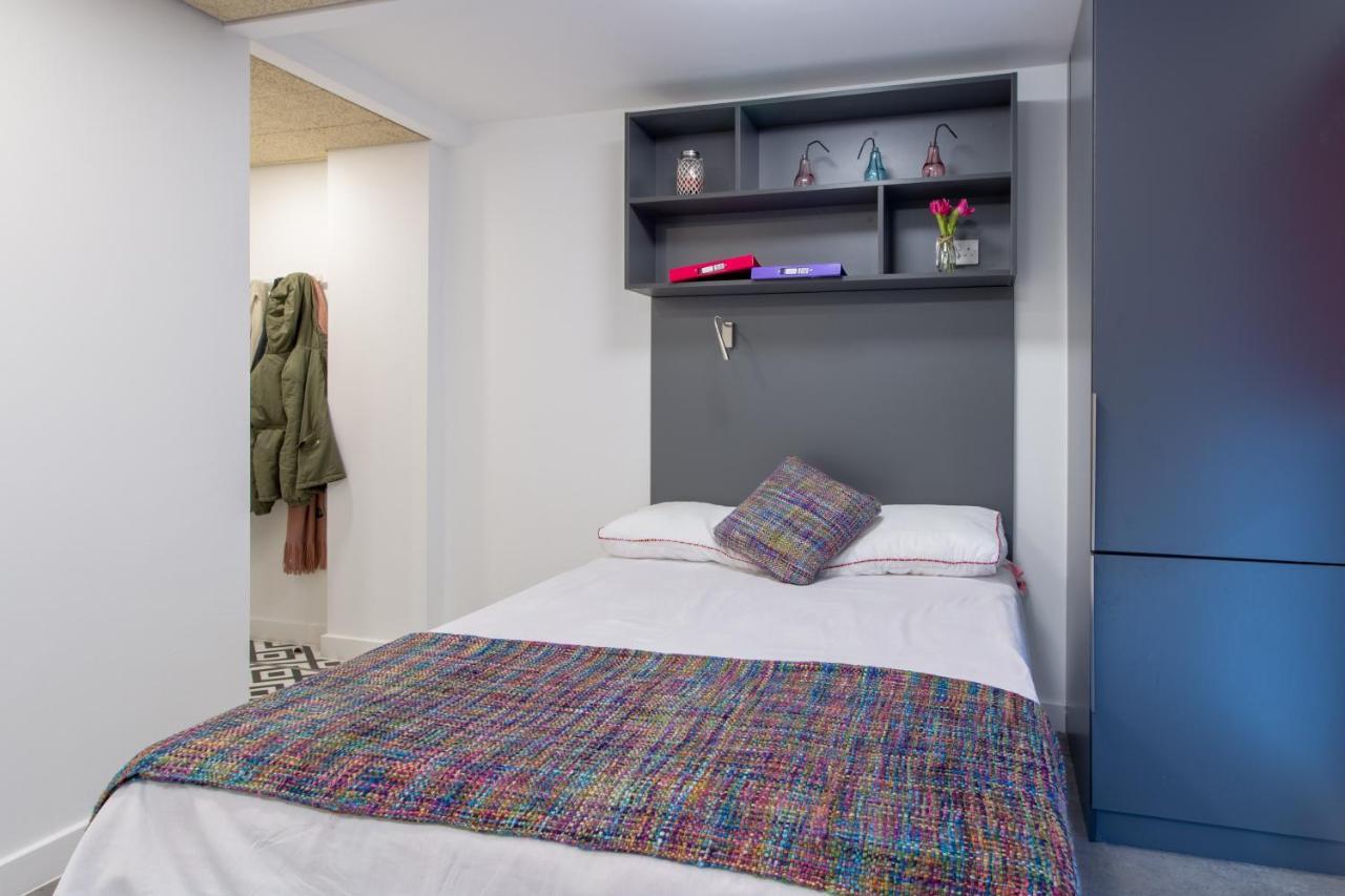 En Suite Rooms & Studios, Coventry - Sk Bagian luar foto
