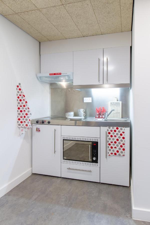 En Suite Rooms & Studios, Coventry - Sk Bagian luar foto